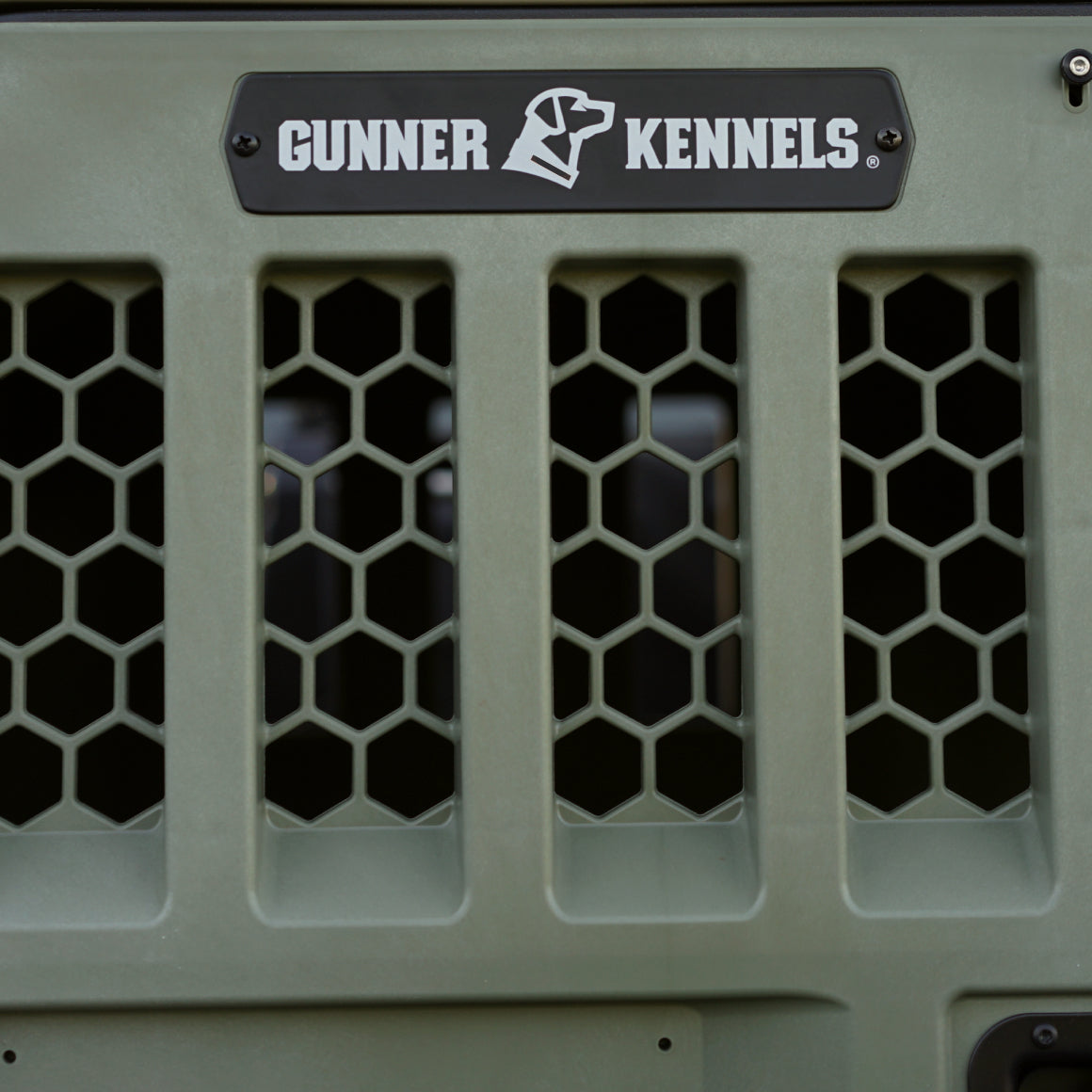 G1™ KENNEL DOOR GREEN