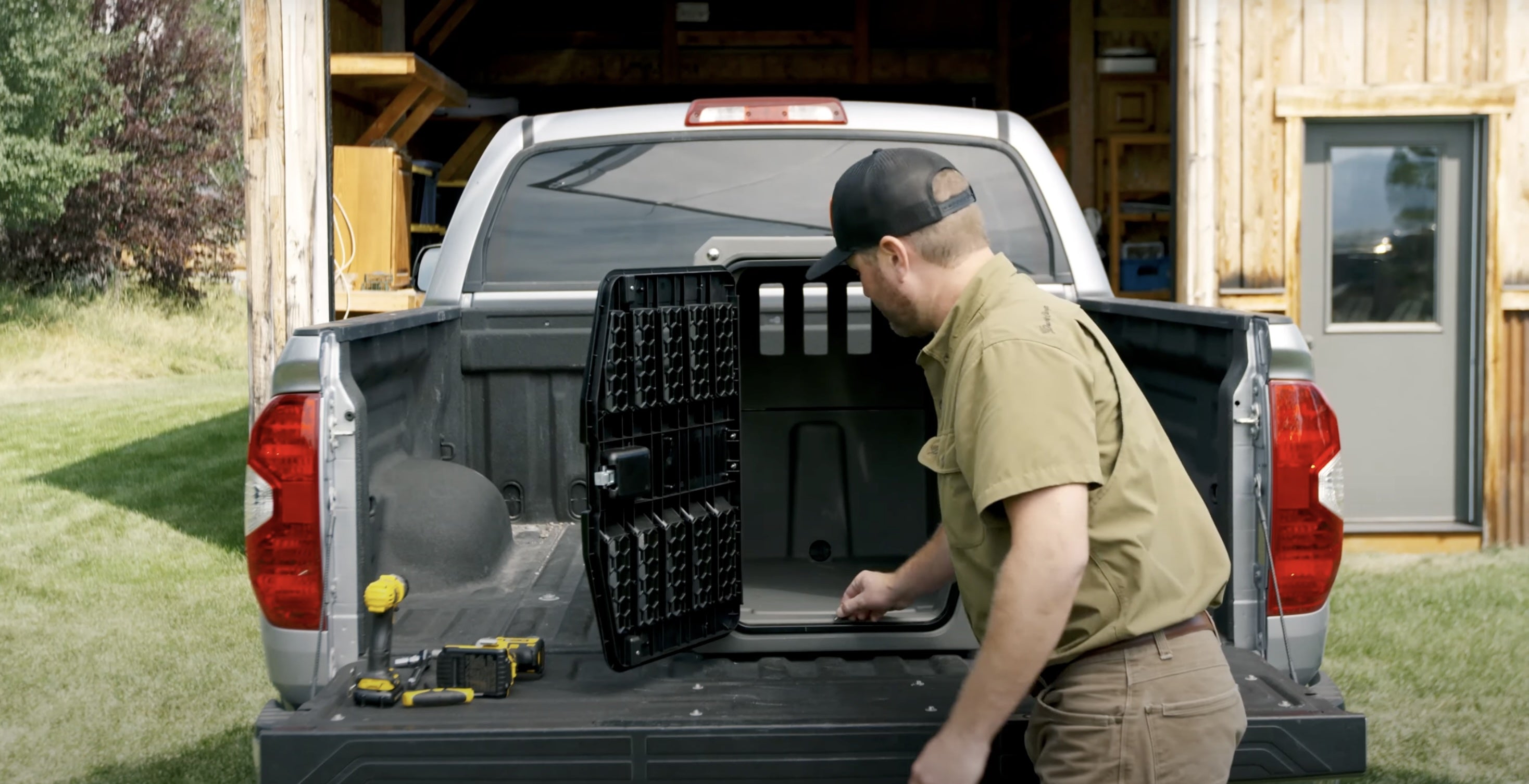 How to assemble your GUNNER Kennel