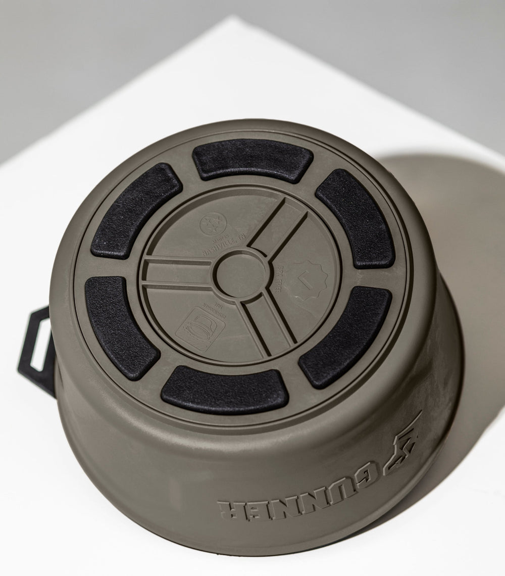 GUNNER Dog Bowl Food and Water GUNNER Kennels